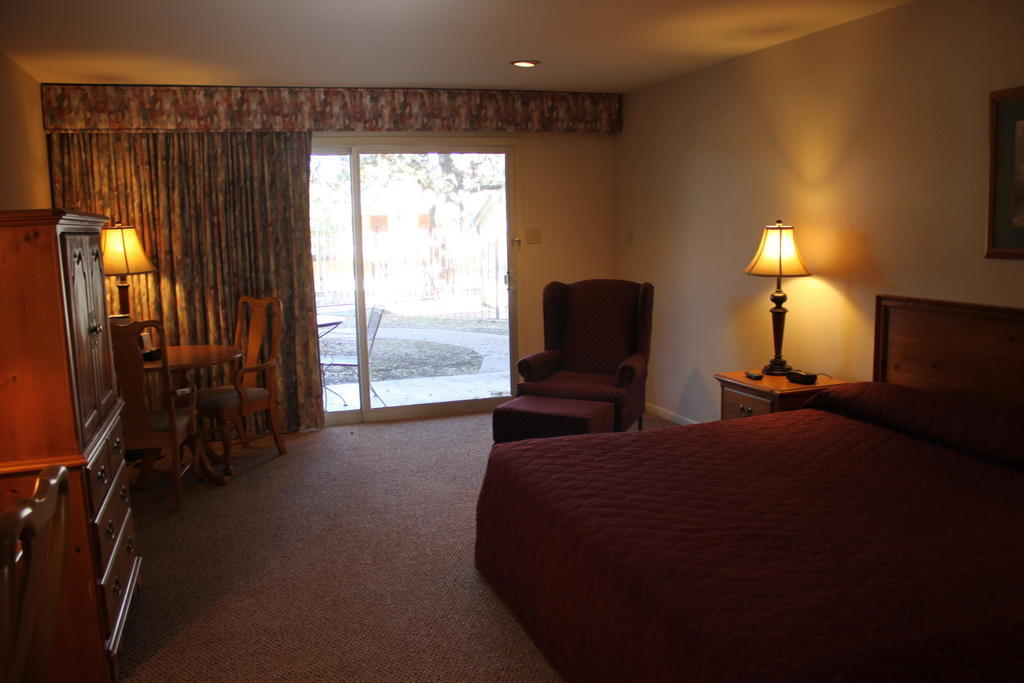 Stagecoach Inn Salado Стая снимка